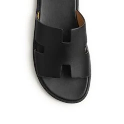 Hermès Paris Izmir Black Sandal 7 Hermès Paris Izmir Black Sandal -Creps Lockers Hermes paris izmir black sandal h041141zh01395 crepslocker toe