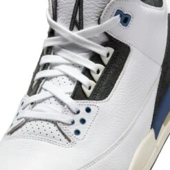 A Ma Maniére X Air Jordan 3 Retro OG SP 'For The Love' -Creps Lockers a ma maniere x air jordan 3 retro og sp for the love laces