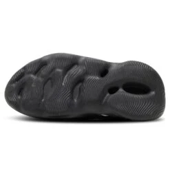 Adidas Yeezy Foam RNNR Onyx -Creps Lockers adidas yeezy foam rnnr onyx hp8739 sole