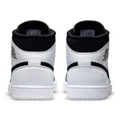 Air Jordan 1 Mid Diamond Shorts -Creps Lockers air jordan 1 mid diamond shorts dh6933 100 heel