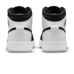 Air Jordan 1 Mid Diamond Shorts (GS) 10 Air Jordan 1 Mid Diamond Shorts (GS) -Creps Lockers air jordan 1 mid diamond shorts gs dn4321 100 heel