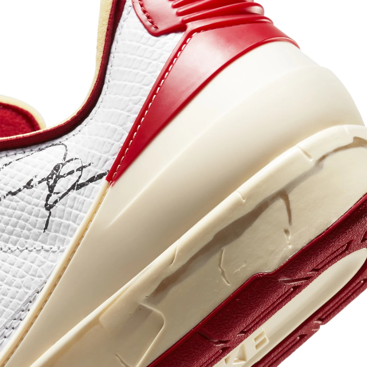 Air Jordan 2 X Off-White Retro Low White Varsity Red 6 Air Jordan 2 X Off-White Retro Low White Varsity Red - Image 6