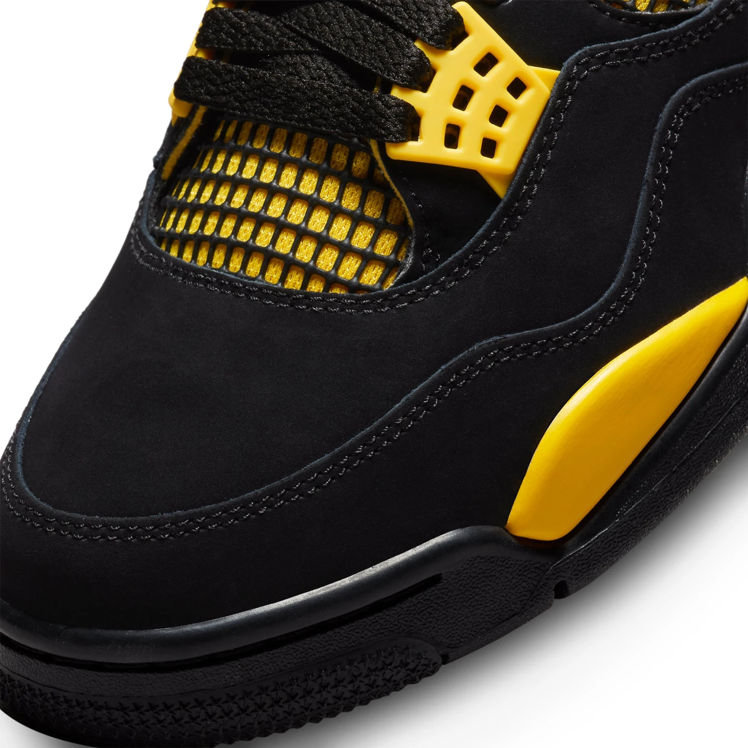 Air Jordan 4 Retro 'Thunder' (2023) 6 Air Jordan 4 Retro 'Thunder' (2023) - Image 6