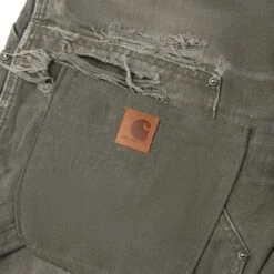 Carhartt Carpenter Green Shorts -Creps Lockers carhartt carpenter green shorts detail