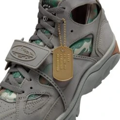 Corteiz X Nike Air Huarache Gully Grey -Creps Lockers corteiz x nike air huarache gully grey fq8793 001 toungue