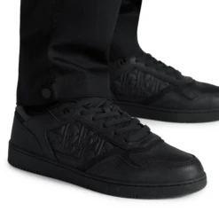 Dior B27 Uptown Black Grained Calfskin Sneaker -Creps Lockers dior b27 uptown black grained calfskin sneaker 3sn272zay h900 modeal wear side