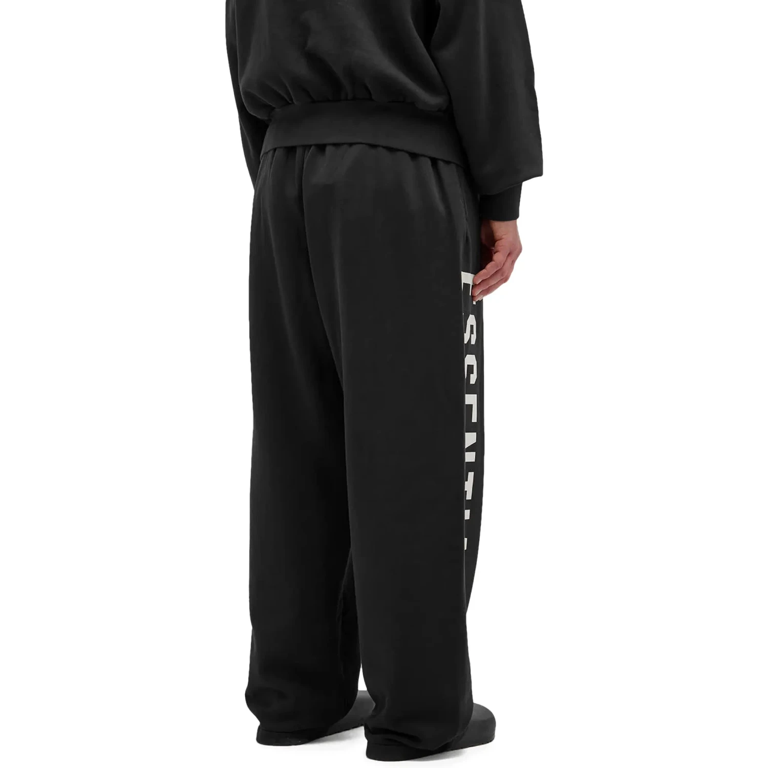 Fear Of God Essentials Heavy Fleece Relaxed Fit Black Sweatpants 2 Fear Of God Essentials Heavy Fleece Relaxed Fit Black Sweatpants - Image 2