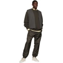 Fear Of God Essentials Off Black Sweatshirt (SS23) -Creps Lockers fear of god essentials off black sweatshirt ss23 192bt222040f model