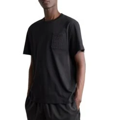 Loewe Relaxed Fit Black T Shirt -Creps Lockers loewe relaxed fit black t shirt h526y22xbc 1100 model front
