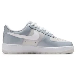 Nike Air Force 1 Low '07 LV8 Wolf Grey Patent