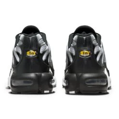 Nike TN Air Max Plus Black Metallic Silver 10 Nike TN Air Max Plus Black Metallic Silver -Creps Lockers nike air max plus black metallic silver dm0032 003 back