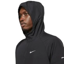 Nike Miler Repel Black Windbreaker -Creps Lockers nike miler repel black running windbreaker dd4746 010 model hood d189a278 4627 4a2c 9716 39e378402cbc
