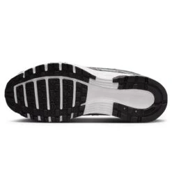 Nike P-6000 Metallic Silver -Creps Lockers nike p 6000 metallic silver cn0149001 sole