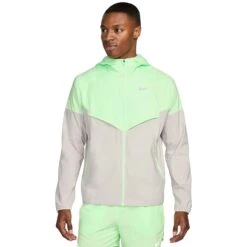 Nike Repel Packable Vapour Green Light Iron Ore Windrunner Jacket 11 Nike Repel Packable Vapour Green Light Iron Ore Windrunner Jacket -Creps Lockers nike repel packable vapour green light iron ore windrunner jacket fb7541 376 model front