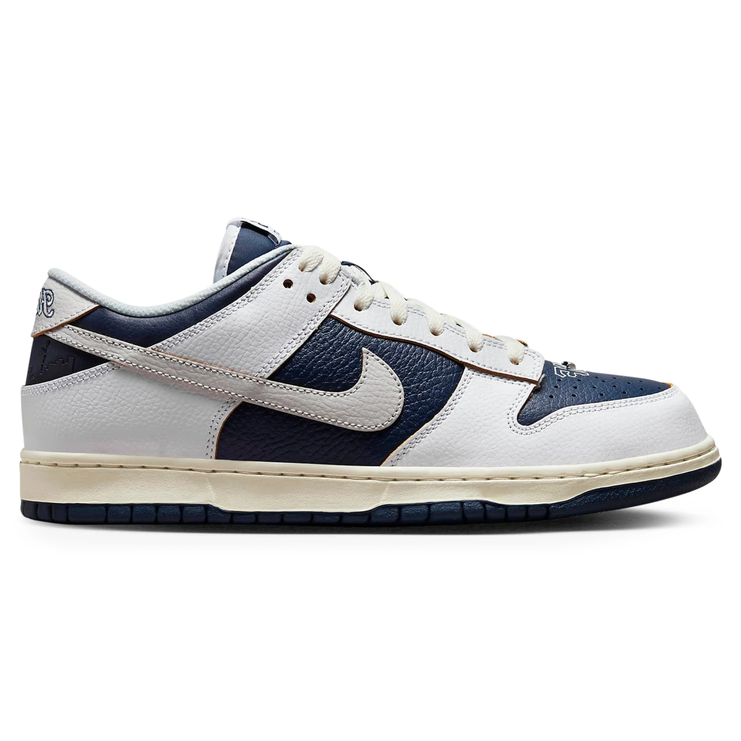 Nike X HUF SB Dunk Low New York City 1 Nike X HUF SB Dunk Low New York City