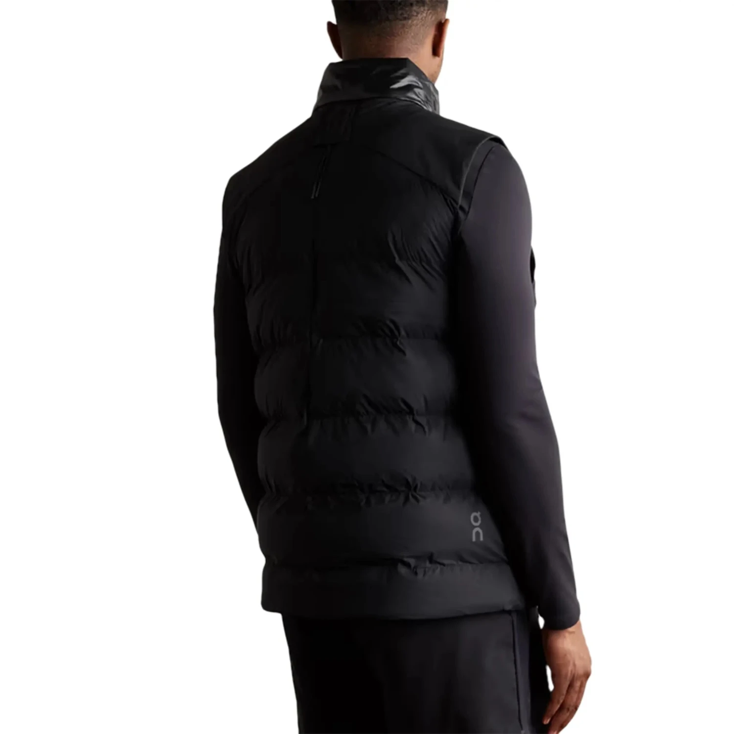 On Running Challenger Black Gilet 2 On Running Challenger Black Gilet - Image 2