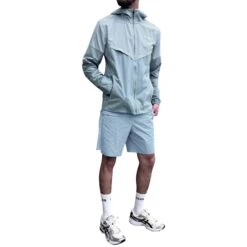 SIARR Performance Baby Blue Windrunner -Creps Lockers siarr performance baby blue windrunner model
