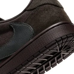 Travis Scott X Air Jordan 1 Low OG SP Velvet Brown 16 Travis Scott X Air Jordan 1 Low OG SP Velvet Brown -Creps Lockers travis scott x air jordan 1 low og sp velvet brown dm7866 202 heel details