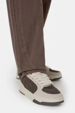 Waco Wide Baggy Jeans Dust Brown -Creps Lockers PGDR 4373 498 Waco Wide Baggy Jeans Dust Brown 1609