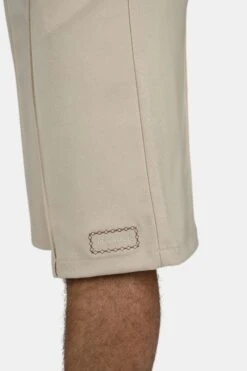 Cason Overknee Shorts Light Beige -Creps Lockers PGDR 5033 479 Cason Overknee Shorts Light Beige 1517