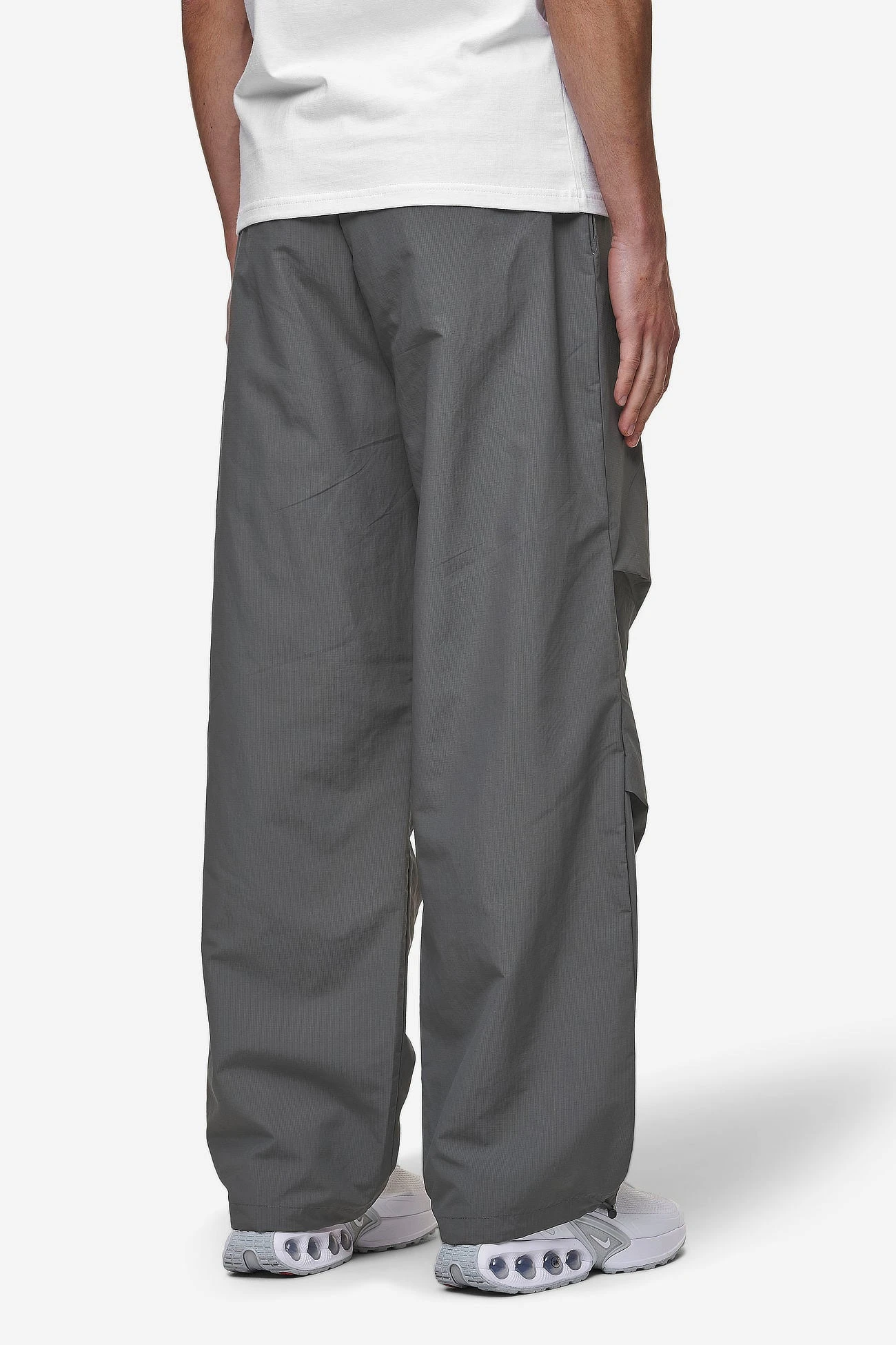 Arden Parachute Pants Anthracite Black 4 Arden Parachute Pants Anthracite Black - Image 4