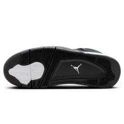 Air Jordan 4 Retro White Thunder -Creps Lockers air jordan 4 retro white thunder fq8138 001 sole d56df596 7491 4ecc 9902 5c880b894927