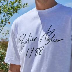 Belier Slub Texture Atelier Signature White T Shirt -Creps Lockers belier slub texture atelier signature white t shirt detailed with