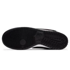 Nike SB Dunk Low Civilist 11 Nike SB Dunk Low Civilist -Creps Lockers nike sb dunk low civilist cz5123 001 sole