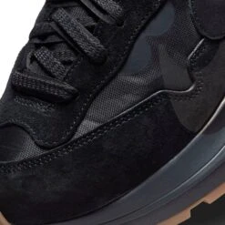 Nike X Sacai Vaporwaffle Black Gum Sneaker 17 Nike X Sacai Vaporwaffle Black Gum Sneaker -Creps Lockers nike x sacai vaporwaffle black gum sneaker dd1875 001 toe box