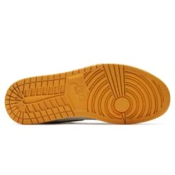 Preloved - Air Jordan 1 Retro High OG Yellow Toe Taxi -Creps Lockers preloved air jordan 1 retro high og yellow toe taxi 555088 711 sole